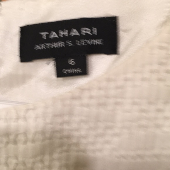 Dress - Picture 1 of 4